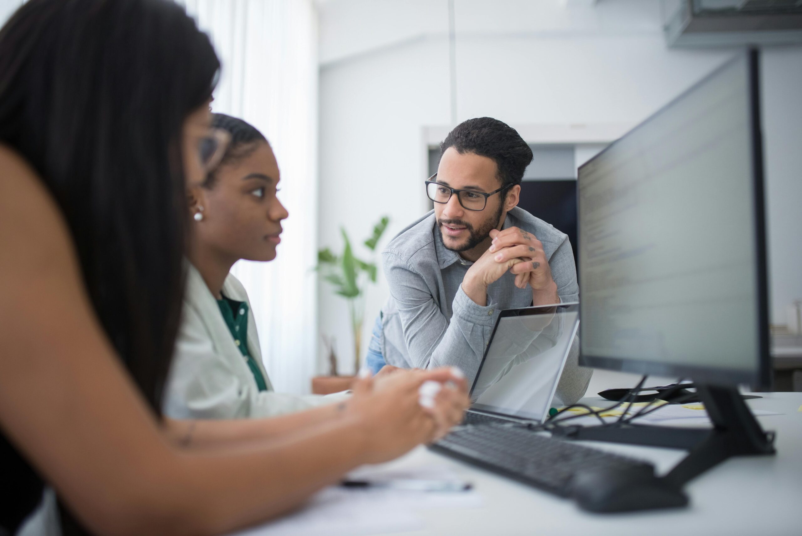 Manage diversity in the workplace