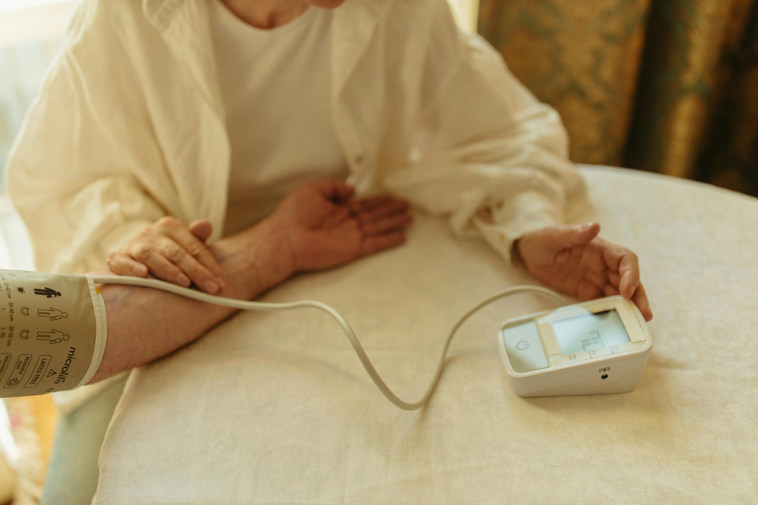 Implement and monitor care for a person with acute health problems