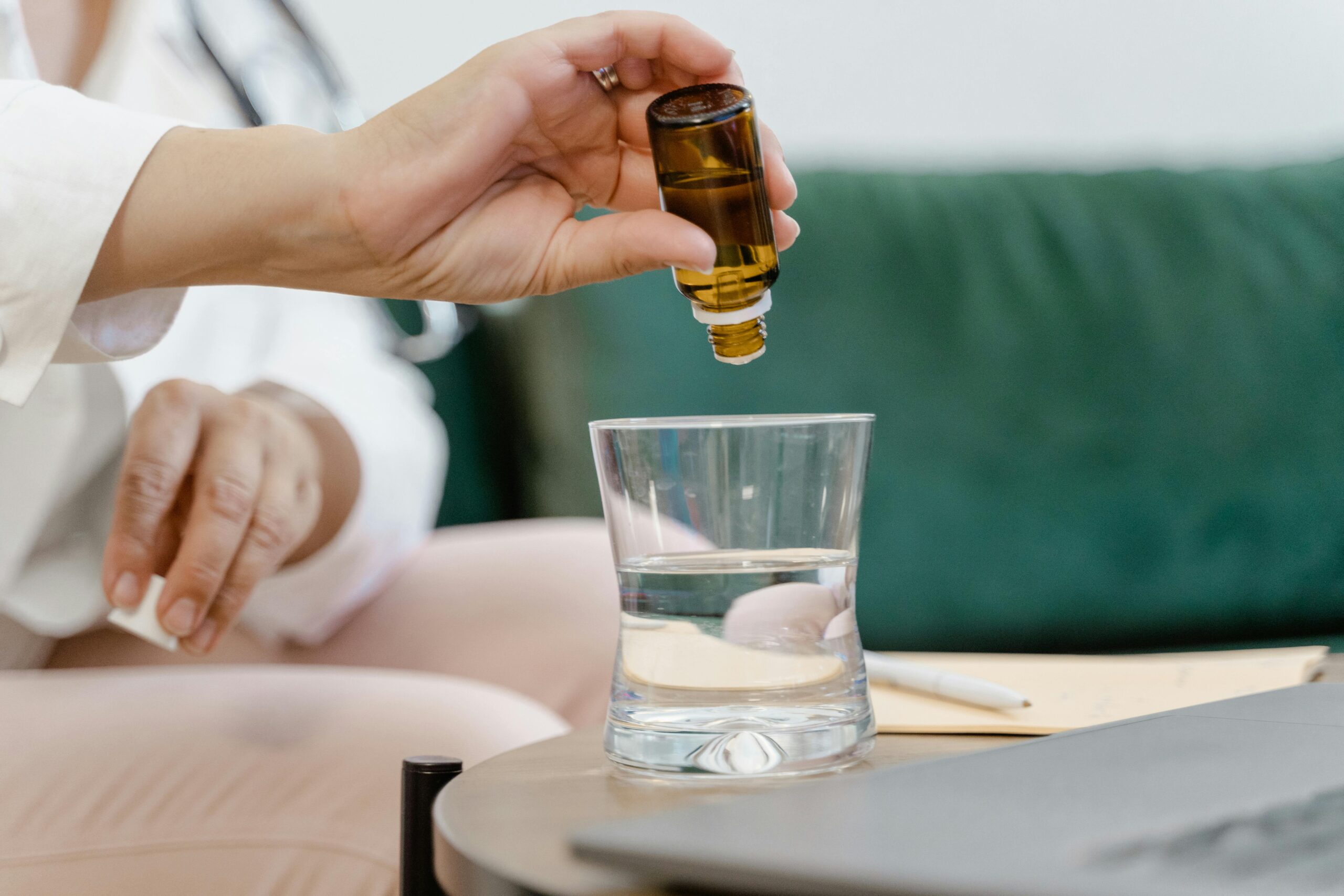 Perform aromatherapy health assessments